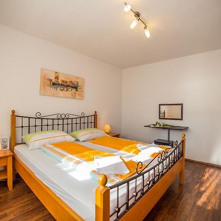 Apartments Kati Omiš Εξωτερικό φωτογραφία