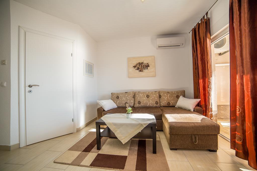 Apartments Kati Omiš Εξωτερικό φωτογραφία