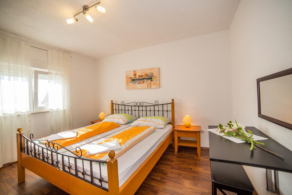 Apartments Kati Omiš Εξωτερικό φωτογραφία